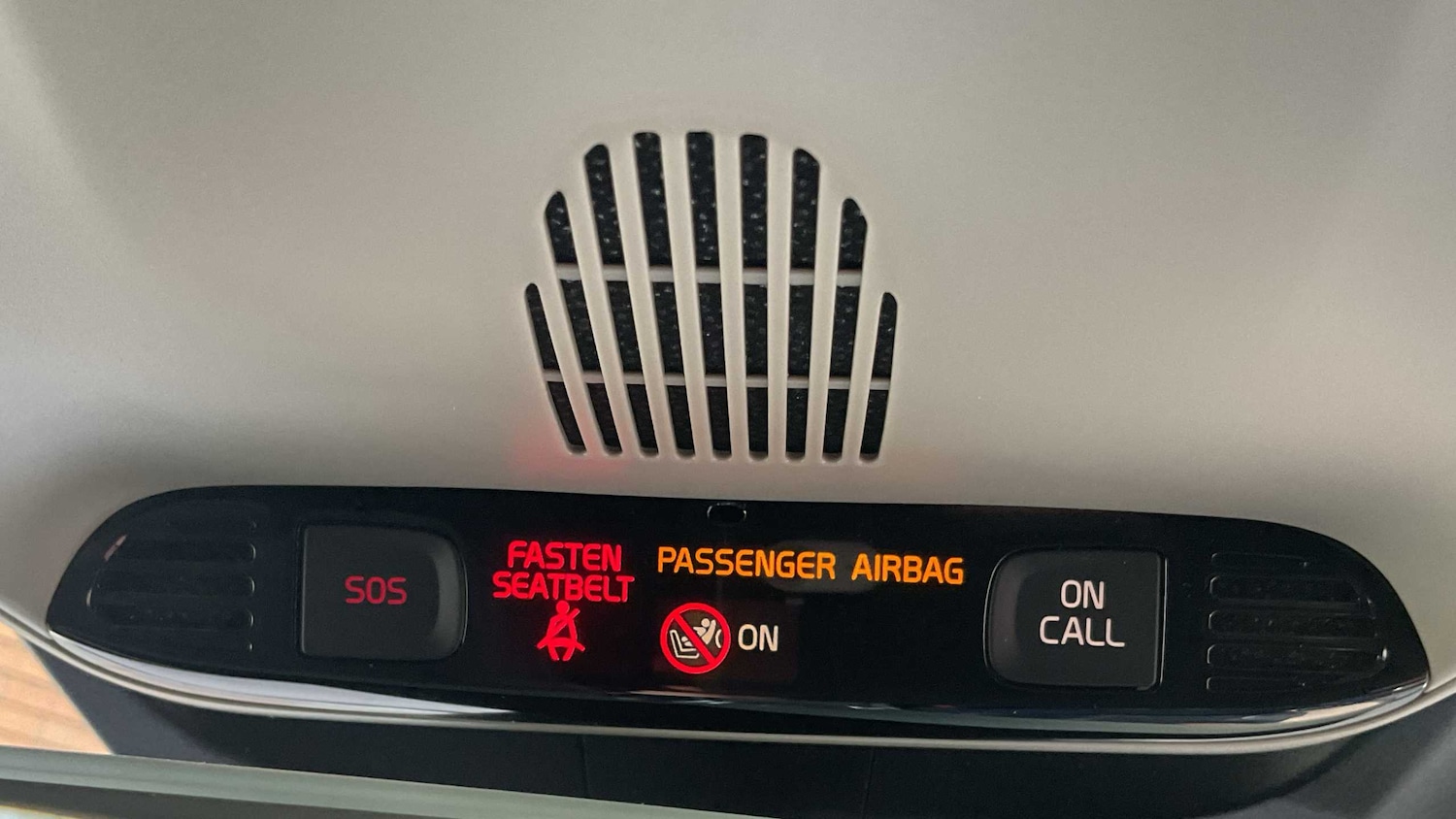 Used Volvo V40 2019 for sale - 76015858: Photo 33