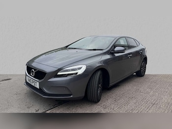 Used Volvo V40 2019 for sale - 76015858: Photo 4