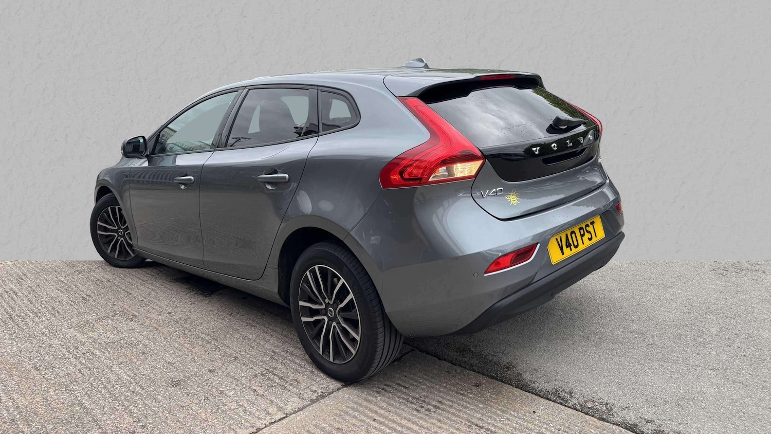 Used Volvo V40 2019 for sale - 76015858: Photo 7