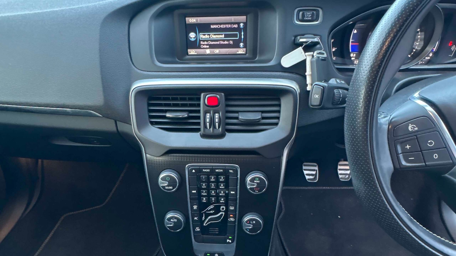 Used Volvo V40 2019 for sale - 76774055: Photo 20