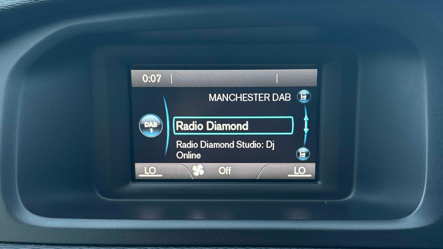 Used Volvo V40 2019 for sale - 76774055: Photo 27