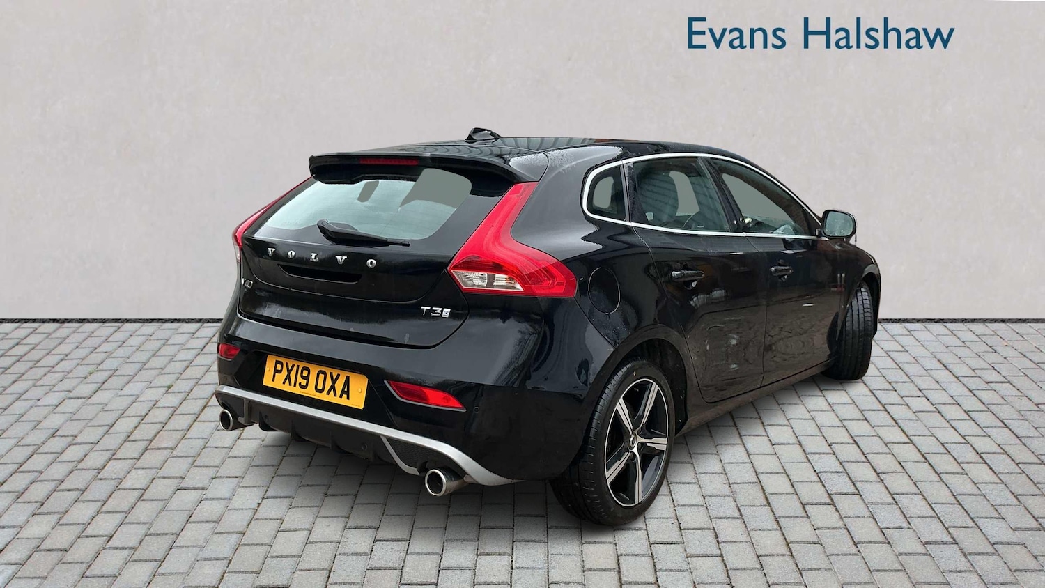 Used Volvo V40 2019 for sale - 76774055: Photo 4