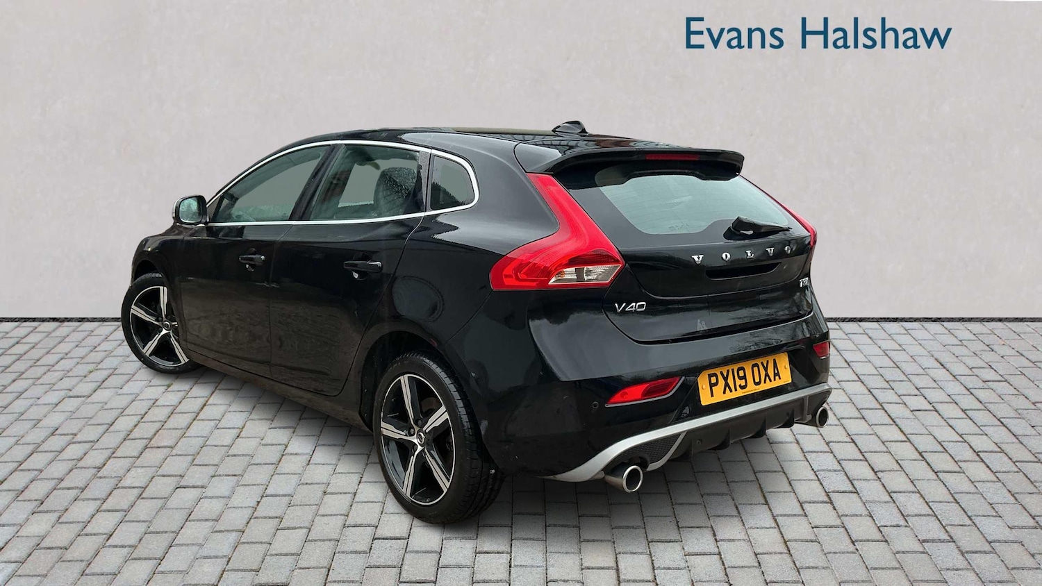 Used Volvo V40 2019 for sale - 76774055: Photo 5