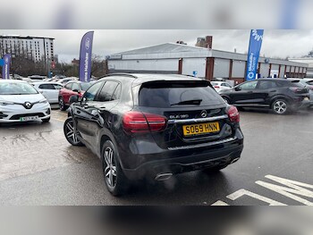 Used Mercedes-Benz GLA 2019 for sale - 77577263: Photo