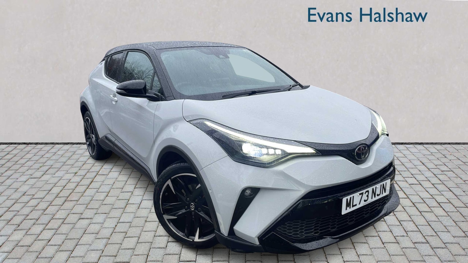Used Toyota C-HR 2023 for sale - 77076599: Photo 1