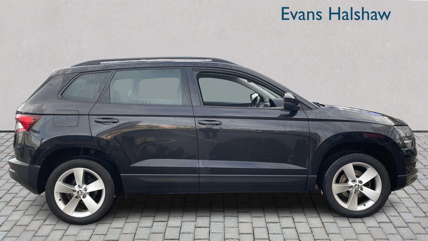 Used Skoda Karoq 2020 for sale - 76875777: Photo 2
