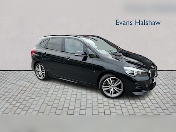 Used BMW 2 Series 2018 for sale - 76170164: Photo