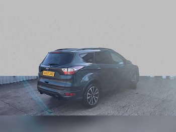 Used Ford Kuga 2018 for sale - 76125784: Photo 2