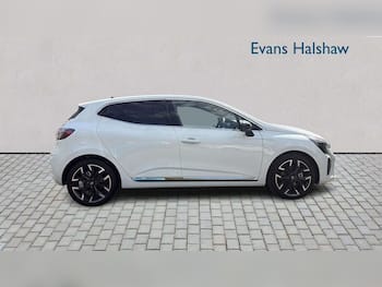 Used Renault Clio 2025 for sale - 79745521: Photo