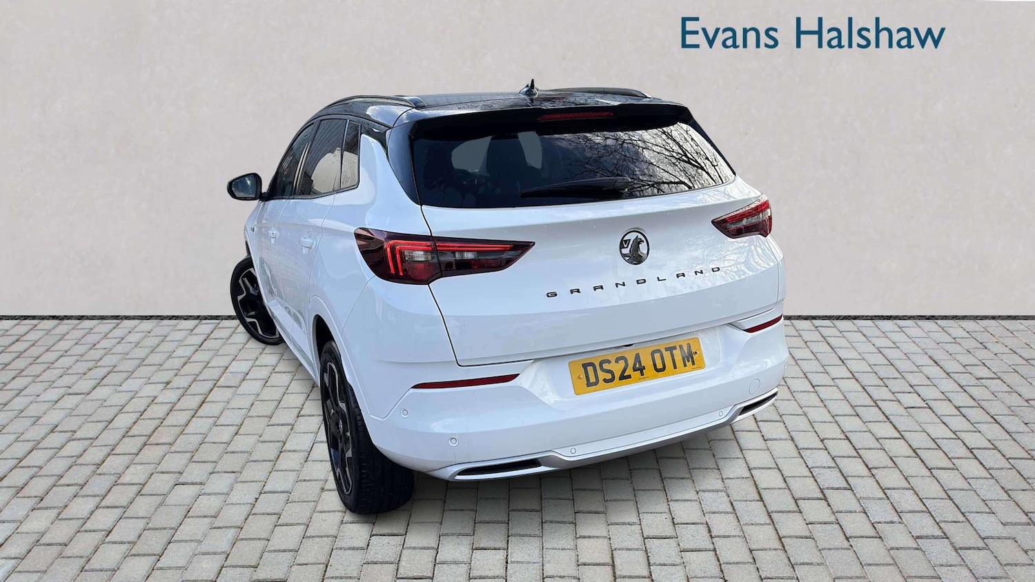 Used Vauxhall Grandland 2024 for sale - 77674823: Photo 2