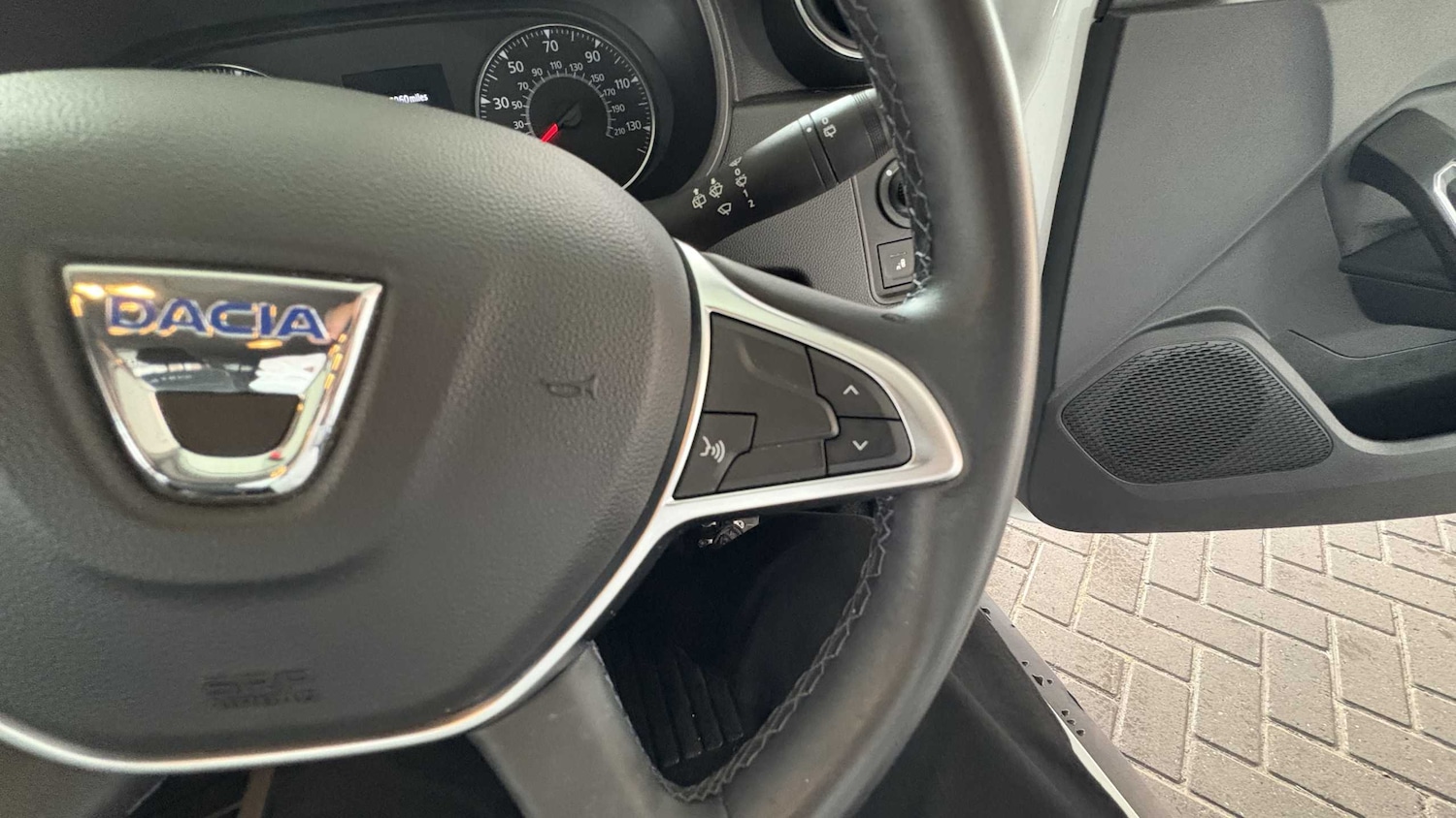 Used Dacia Duster 2022 for sale - 76587674: Photo 28