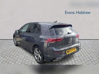 Used Volkswagen Golf 2022 for sale - 78052542: Photo