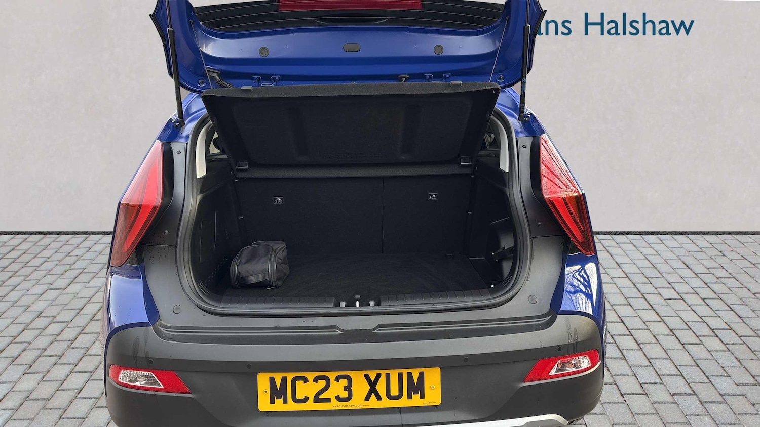 Used Hyundai BAYON 2023 for sale - 77022198: Photo 7