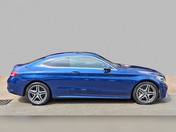 Used Mercedes-Benz C-Class 2019 for sale - 75917810: Photo