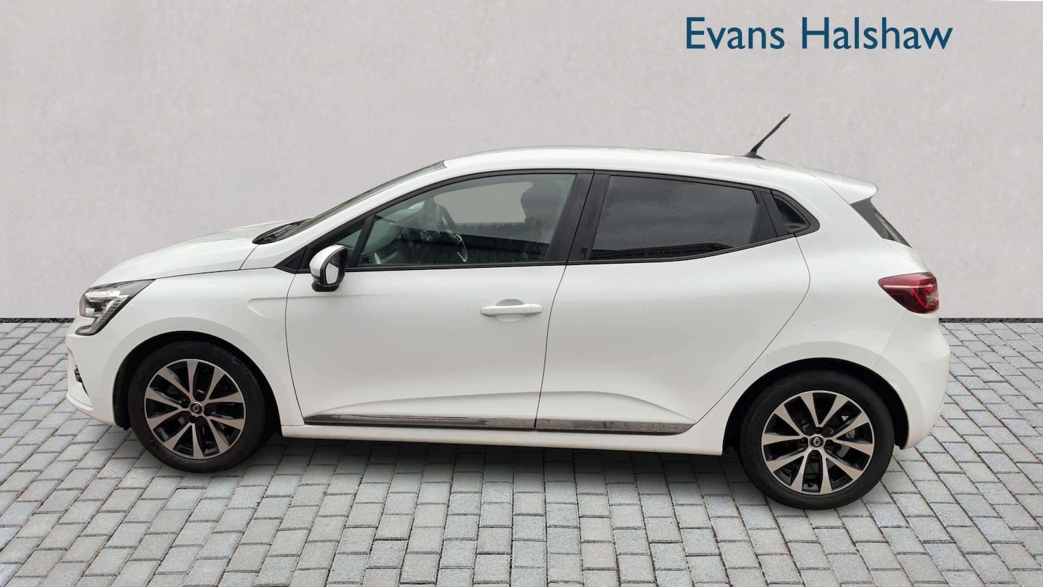 Used Renault Clio for sale - 78104233: Photo 3