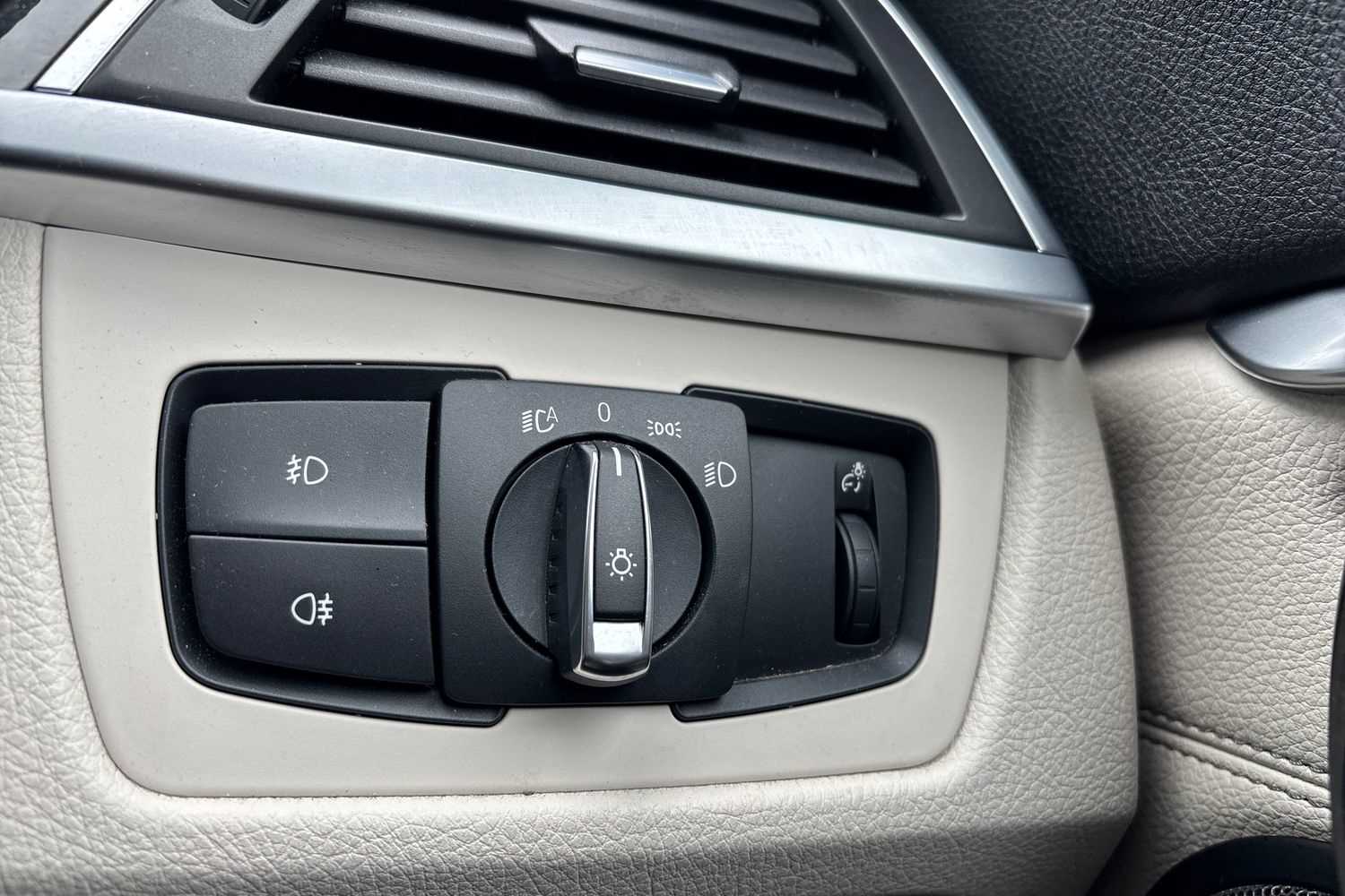 Used BMW 4 Series 2017 for sale - 76286252: Photo 18