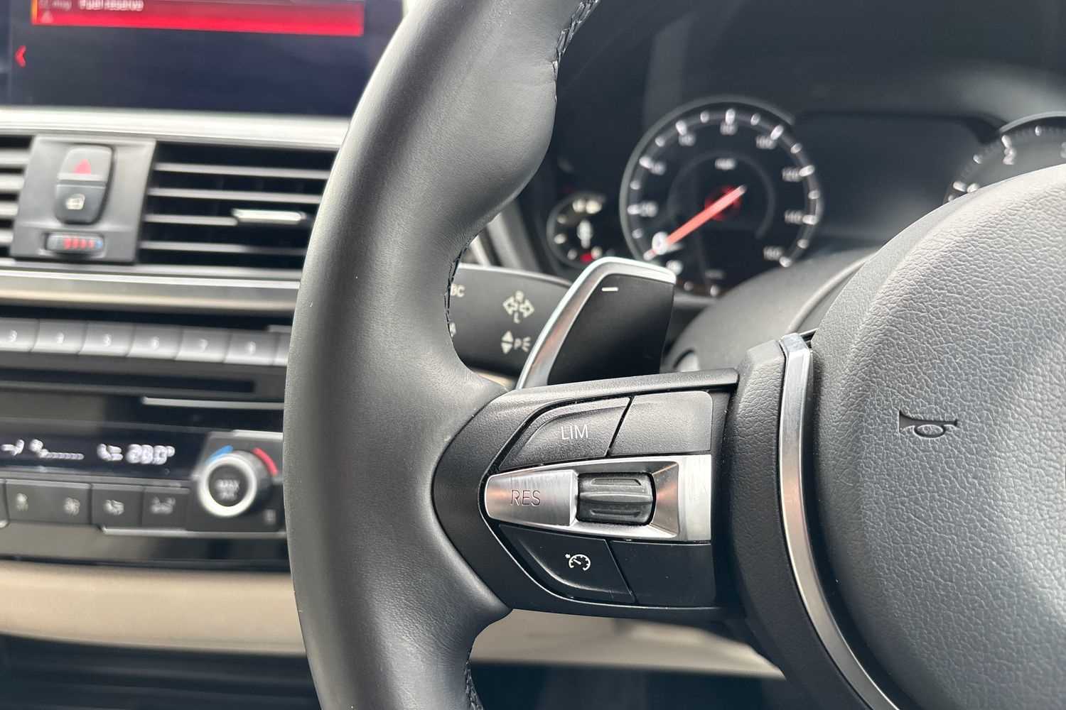 Used BMW 4 Series 2017 for sale - 76286252: Photo 28