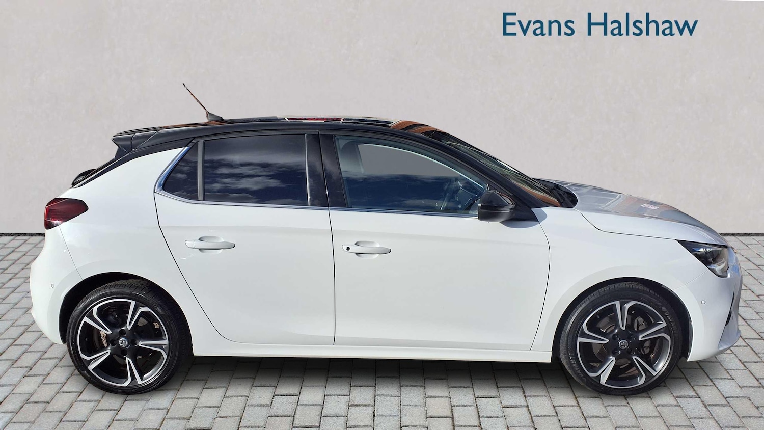 Used Vauxhall Corsa 2019 for sale - 76587577: Photo 3