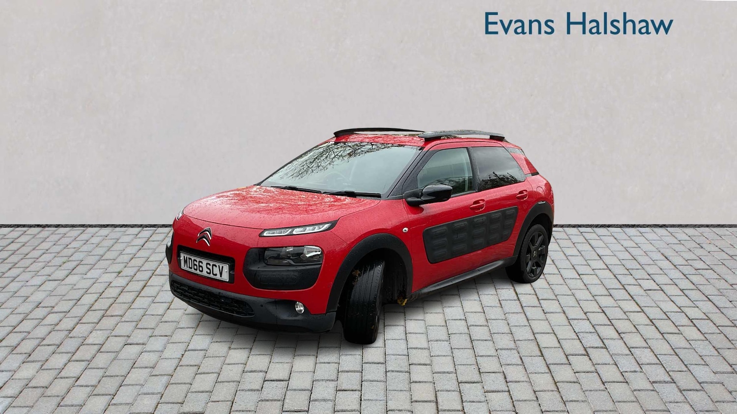 Used Citroen C4 Cactus 2017 for sale - 76475897: Photo 2