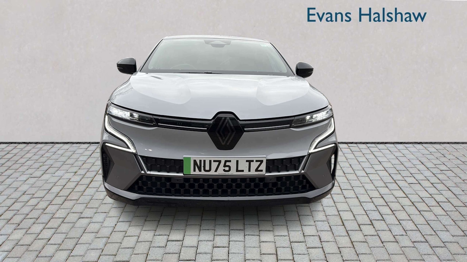 Used Renault Megane E Tech 2025 for sale - 77827477: Photo 4