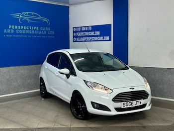 Used Ford Fiesta 2016 for sale - 79323111: Photo