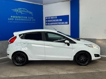 Used Ford Fiesta 2016 for sale - 79323111: Photo