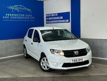 Used Dacia Sandero 2016 for sale - 79370889: Photo