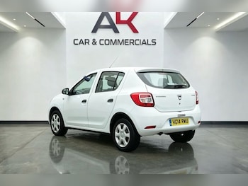 Used Dacia Sandero 2014 for sale - 79038372: Photo
