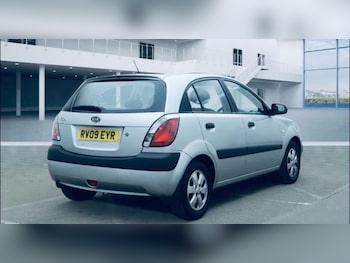 Used Kia Rio 2009 for sale - 77080434: Photo