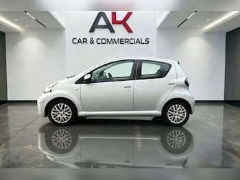 Used Toyota AYGO 2009 for sale - 79647999: Photo