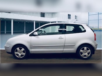 Used Volkswagen Polo 2002 for sale - 77594643: Photo