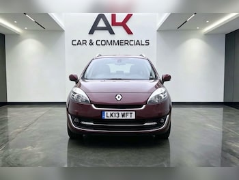 Used Renault Grand Scenic 2013 for sale - 79186685: Photo