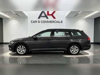 Used Volkswagen Passat 2015 for sale - 79543520: Photo