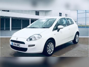 Used Fiat Punto 2014 for sale - 76604605: Photo