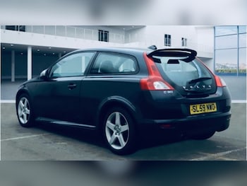 Used Volvo C30 2009 for sale - 77052644: Photo