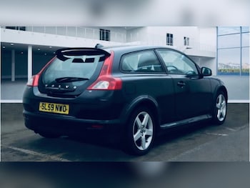 Used Volvo C30 2009 for sale - 77052644: Photo