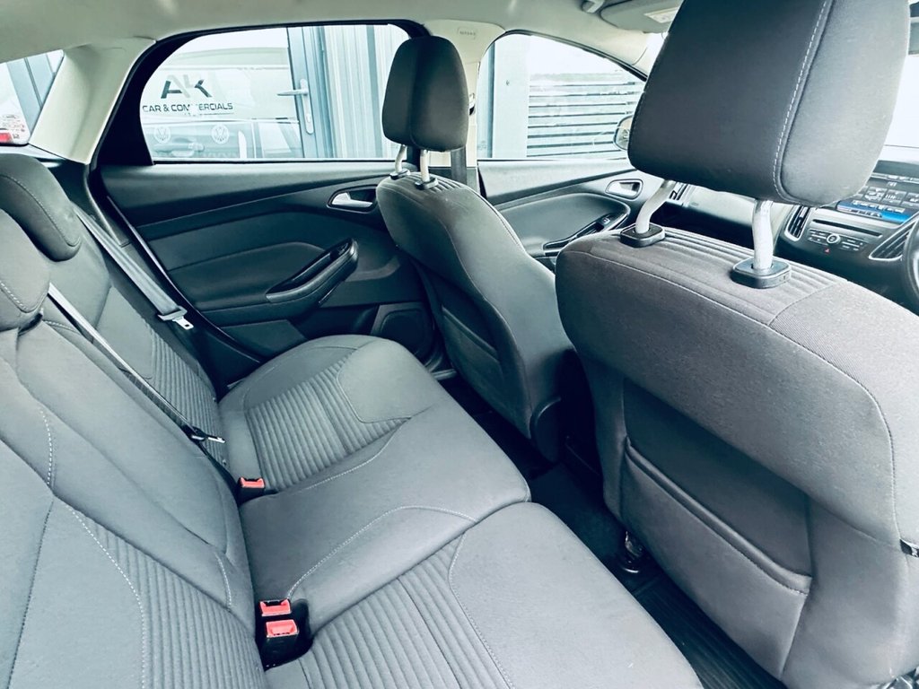Used Ford Focus 2015 for sale - 77835740: Photo 11