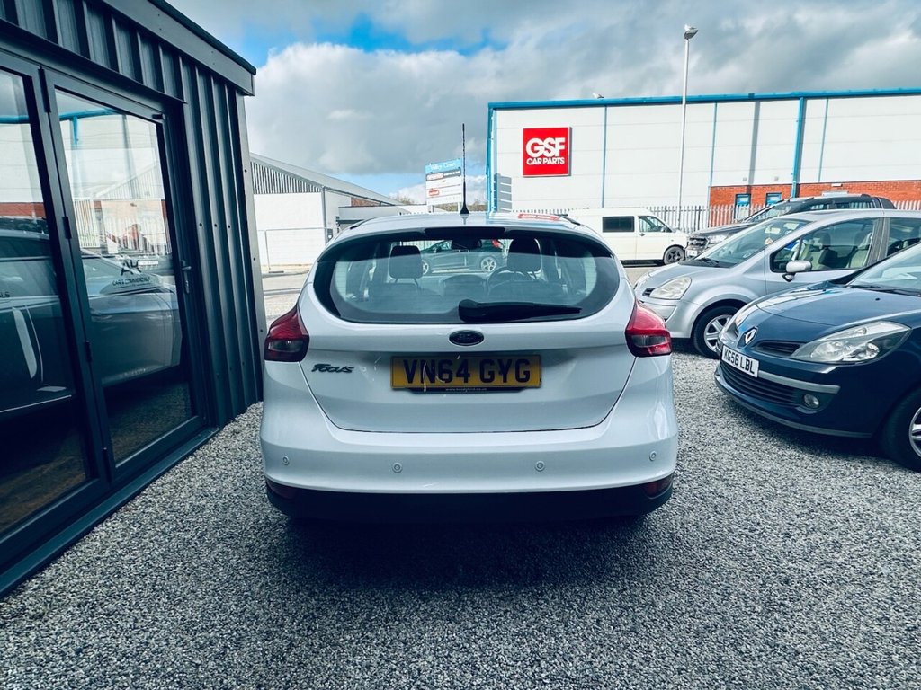 Used Ford Focus 2015 for sale - 77835740: Photo 4