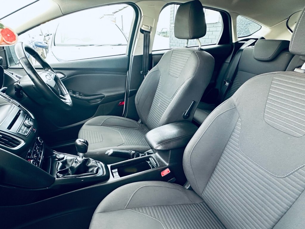 Used Ford Focus 2015 for sale - 77835740: Photo 8