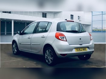 Used Renault Clio 2012 for sale - 76604904: Photo