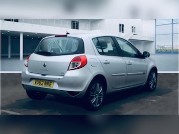 Used Renault Clio 2012 for sale - 76604904: Photo