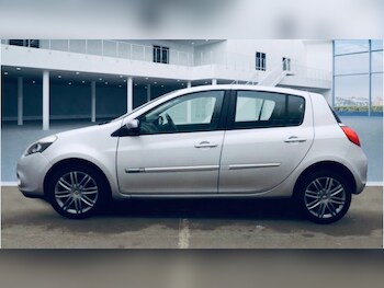 Used Renault Clio 2012 for sale - 76604904: Photo