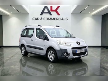 Used Peugeot Partner Tepee 2011 for sale - 79442850: Photo