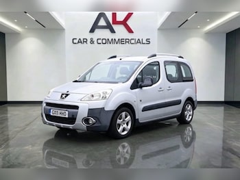 Used Peugeot Partner Tepee 2011 for sale - 79442850: Photo