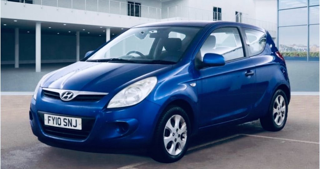 Used Hyundai i20 2010 for sale - 76751144: Photo 2