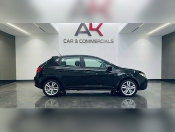 Used SEAT Ibiza 2010 for sale - 78612101: Photo