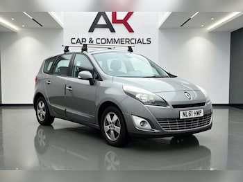 Used Renault Grand Scenic 2011 for sale - 79038378: Photo