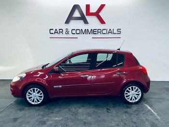 Used Renault Clio 2010 for sale - 77571438: Photo