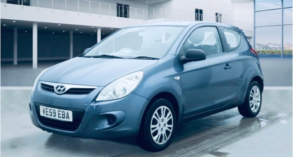 Used Hyundai i20 2009 for sale - 77200395: Photo 2