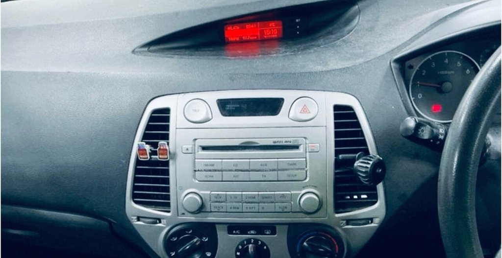 Used Hyundai i20 2009 for sale - 77200395: Photo 7